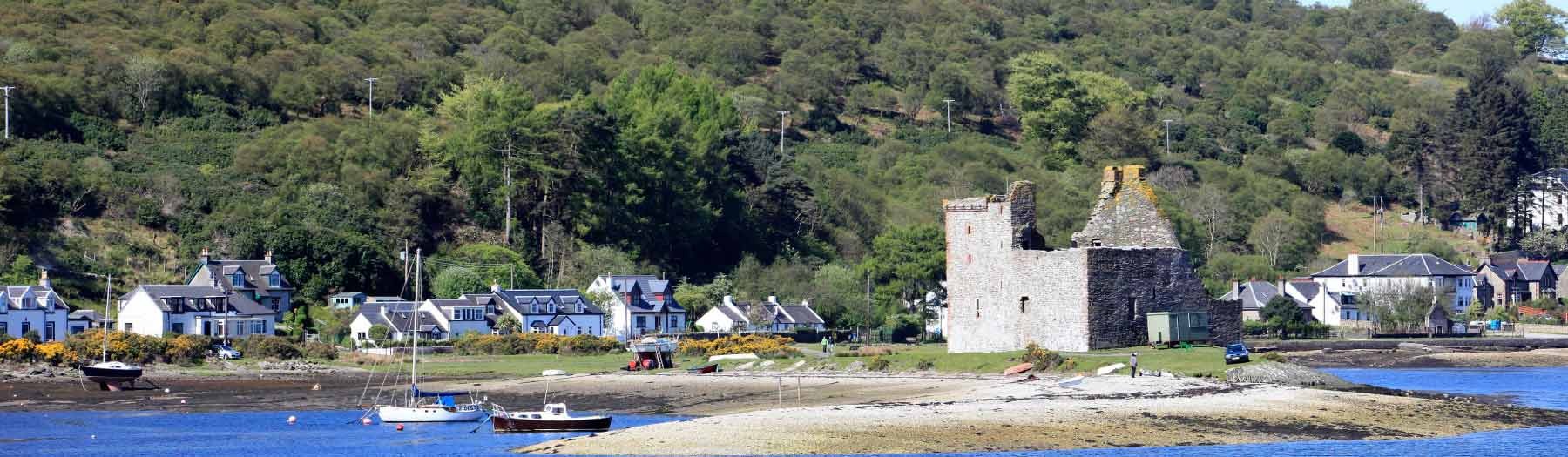 Image: Lochranza Castle. Credit: Image used with permission from VisitScotland and Scottish Viewpoint.