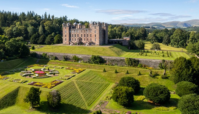 Drumlanrig Castle & Gardens Unearthed: An Outdoor History and Heritage Tour